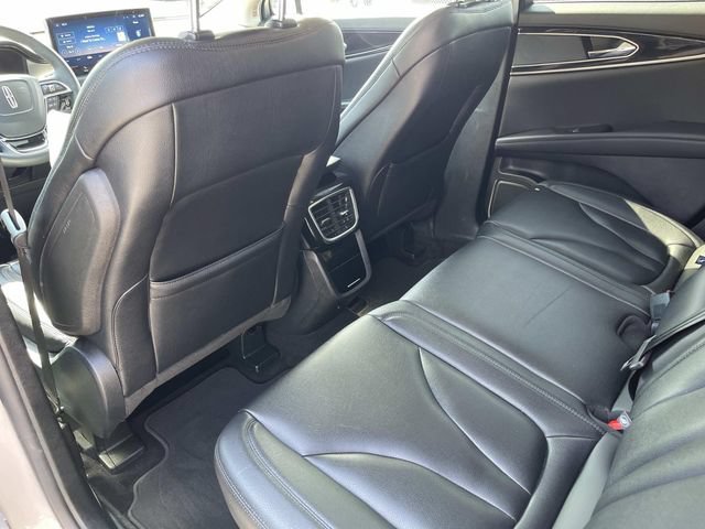 Certified 2022 Lincoln Nautilus FWD image 18