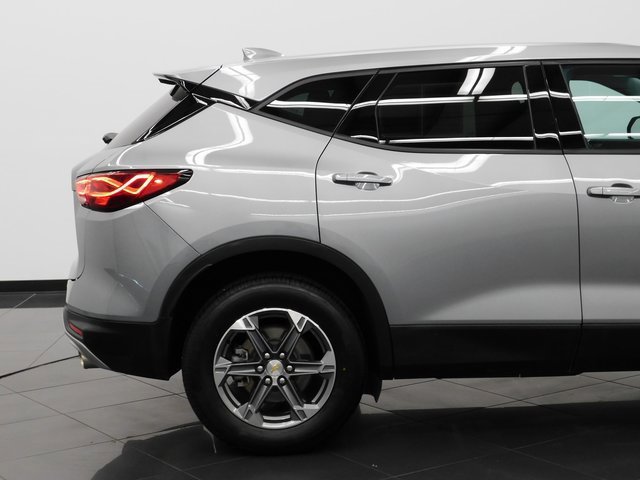Used 2023 Chevrolet Blazer LT image 16