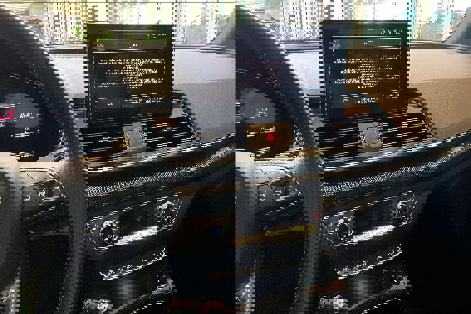 Used 2023 Audi SQ5 Premium Plus w/ Premium Plus Package image 7