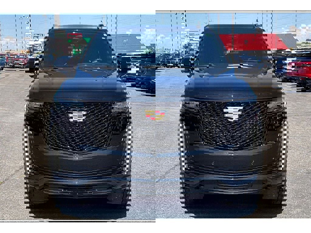 Used 2022 Cadillac Escalade ESV Sport image 3