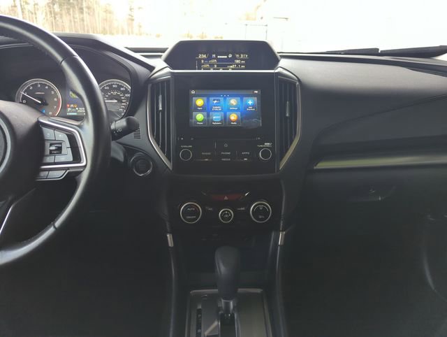 Used 2023 Subaru Forester Premium image 23