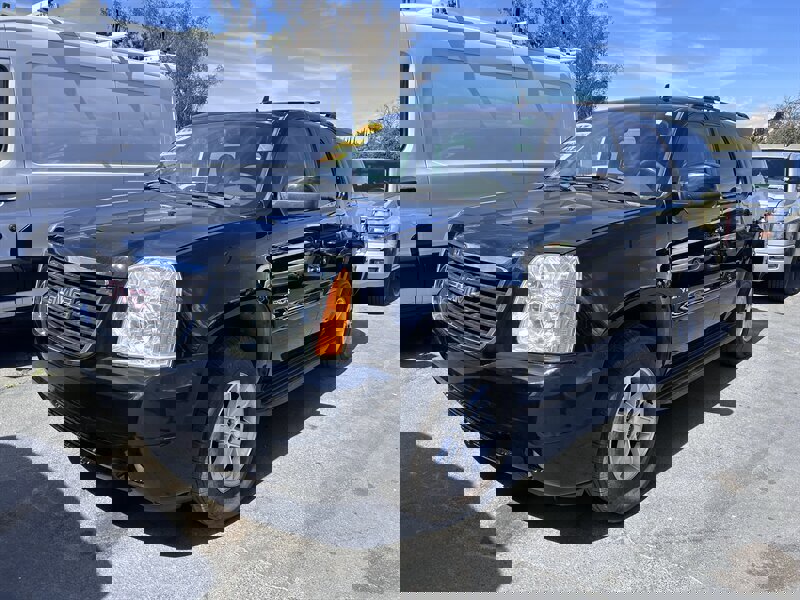 Used 2007 GMC Yukon SLT w/ SLT Preferred Equipment Group image 28