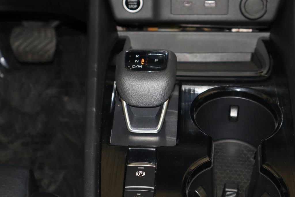 Used 2023 Nissan Rogue SV w/ SV Premium B Package image 40