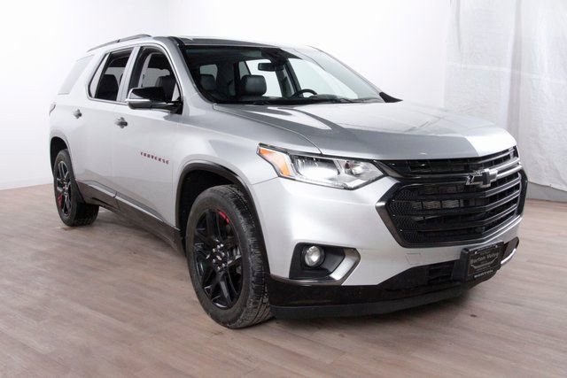 Used 2020 Chevrolet Traverse Premier w/ Redline Edition image 3