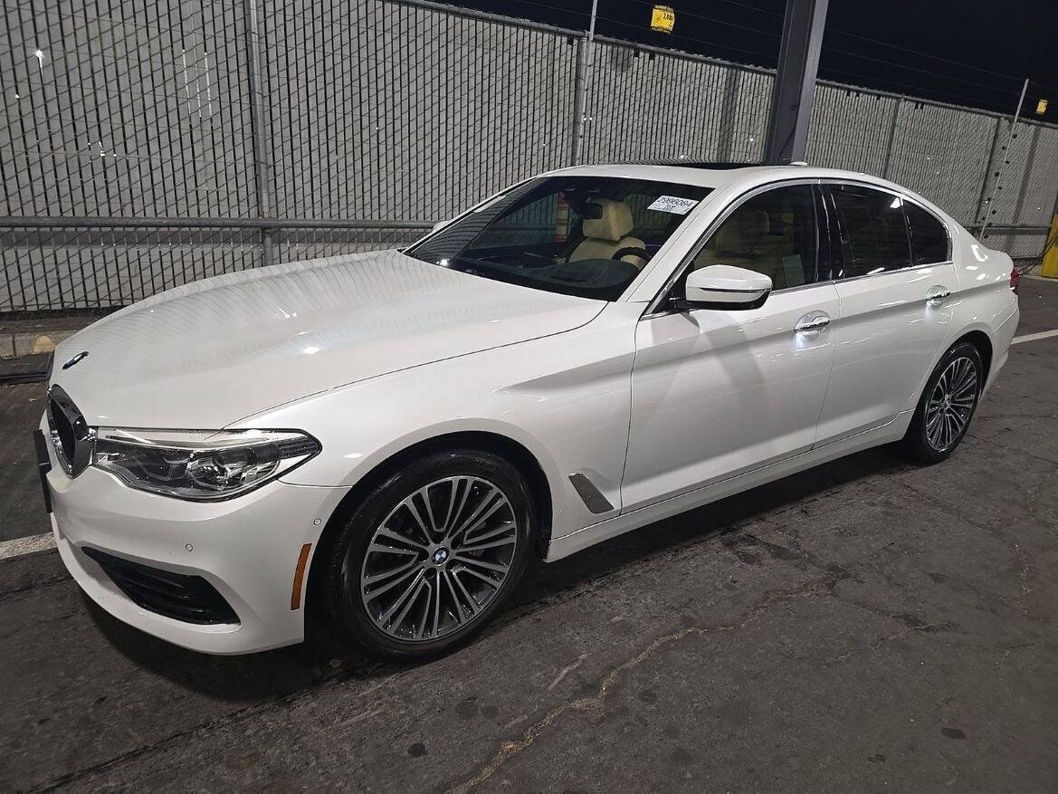 Used 2018 BMW 540i w/ Premium Package RWD image 12