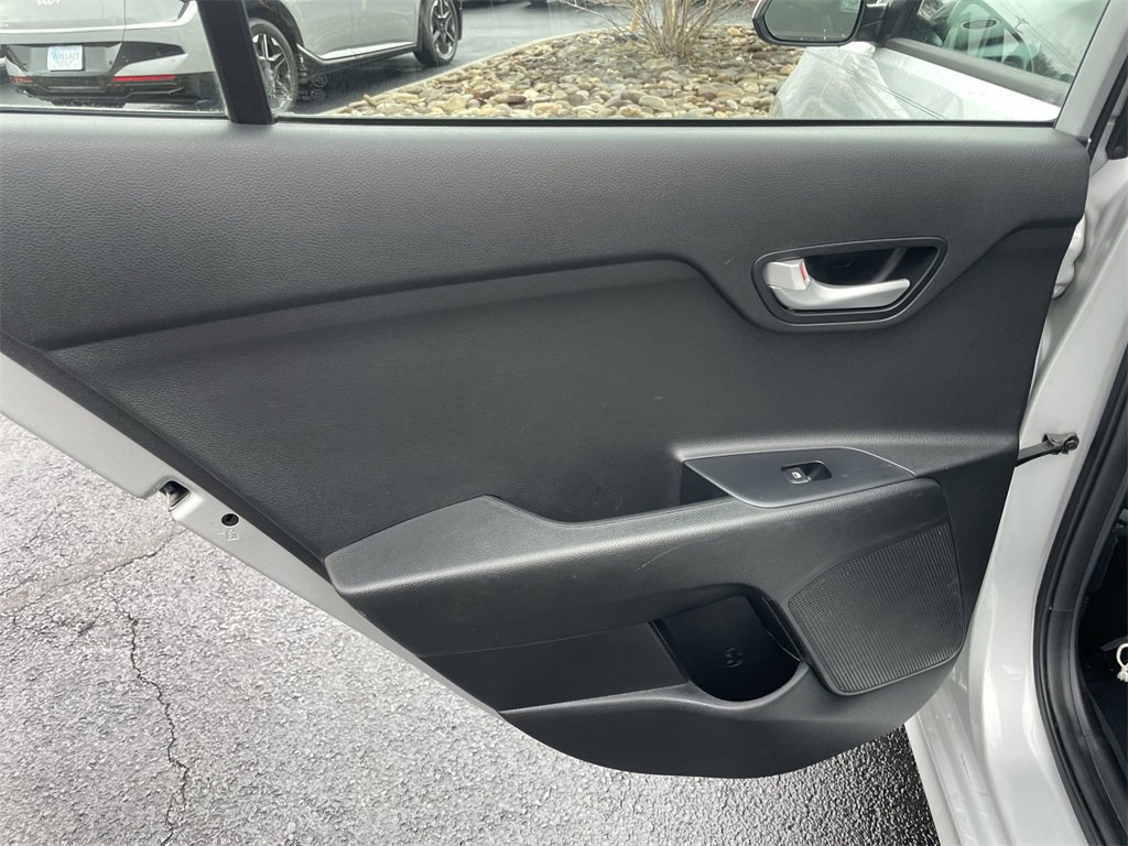 Used 2020 Kia Rio S image 21