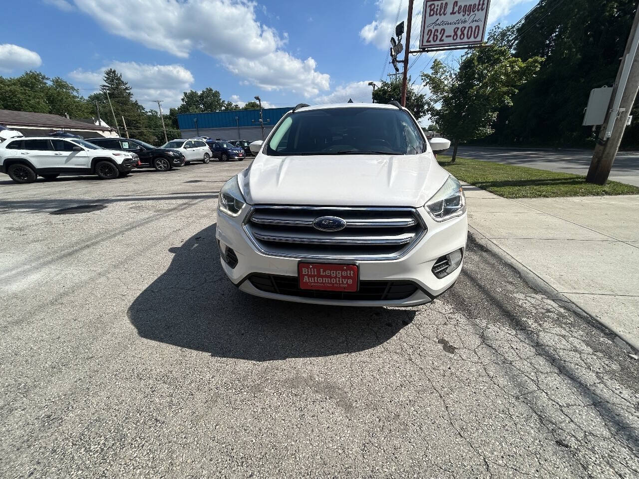 Used 2017 Ford Escape SE w/ Equipment Group 201A FWD image 4