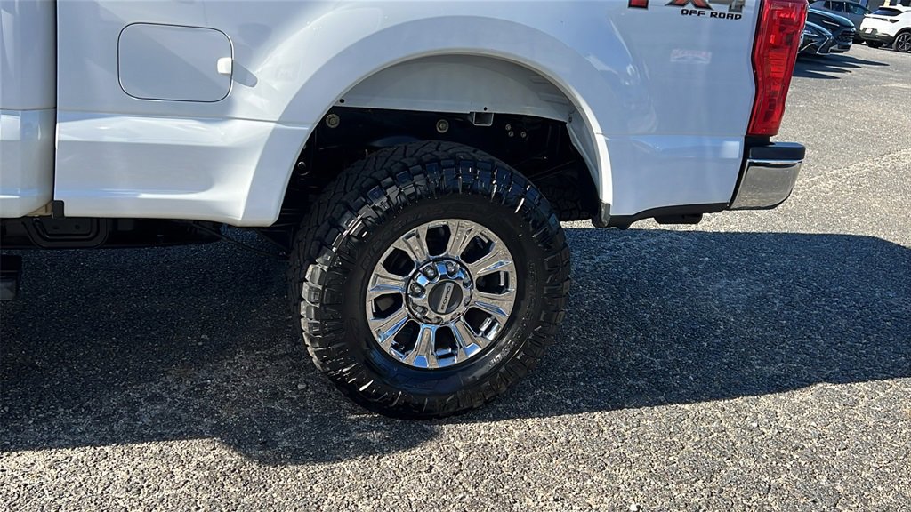 Used 2019 Ford F250 XLT w/ XLT Premium Package image 9