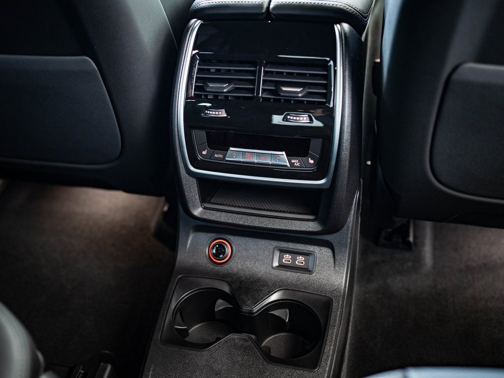 New 2026 BMW X7 xDrive40i w/ M Sport Package image 38