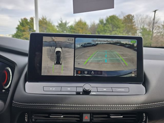 New 2026 Nissan Rogue Platinum image 9