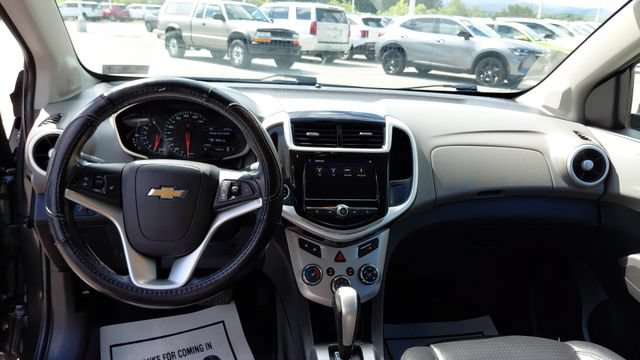 Used 2020 Chevrolet Sonic Premier FWD image 15
