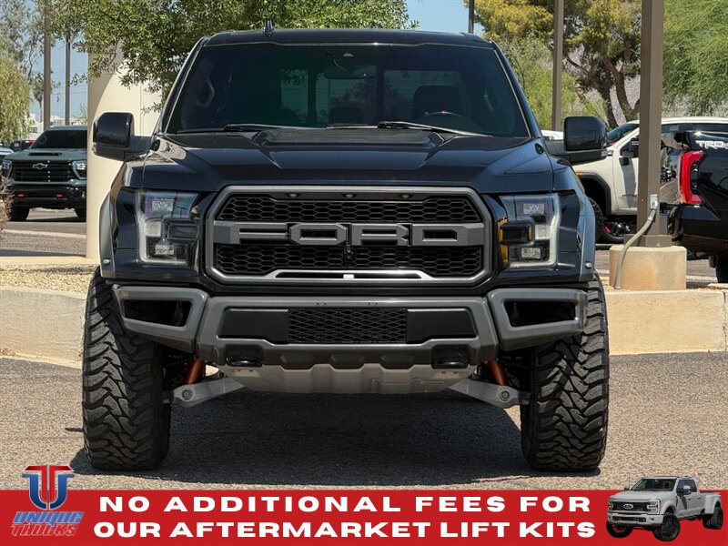 Used 2019 Ford F150 Raptor w/ Equipment Group 802A Luxury AWD/4WD image 2