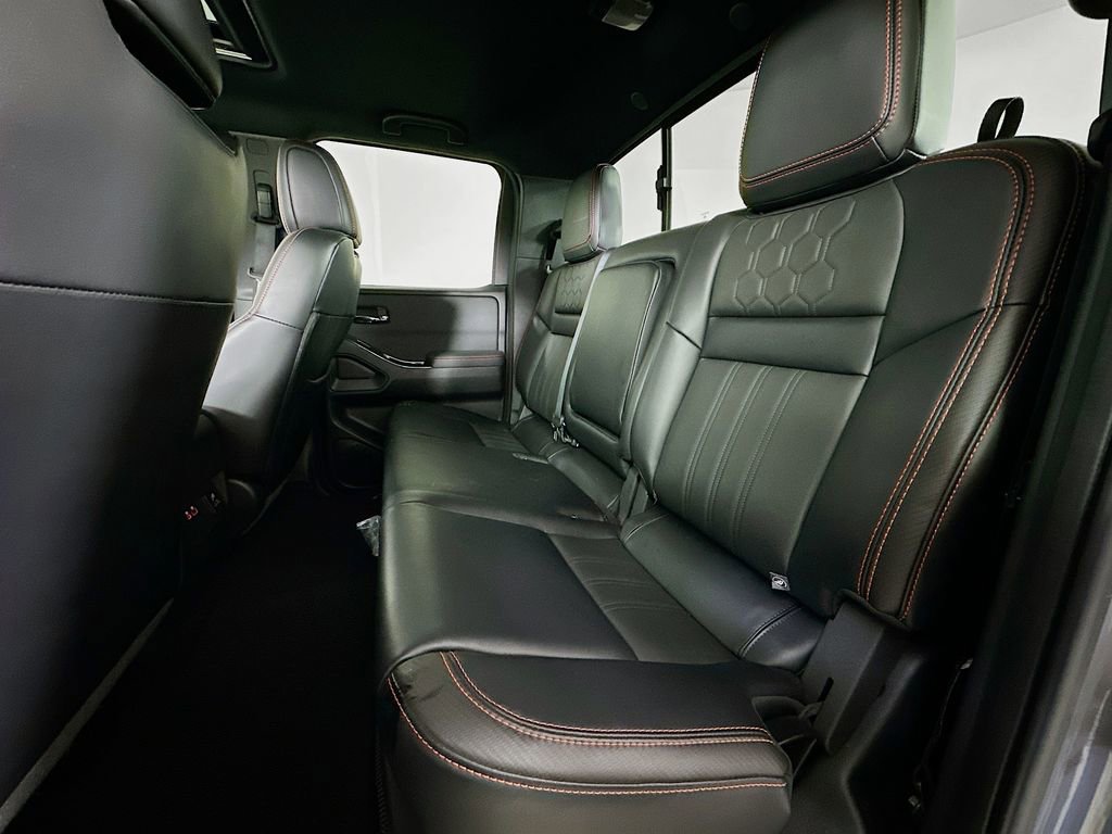 Used 2024 Nissan Frontier PRO-4X w/ Pro Premium Package image 4