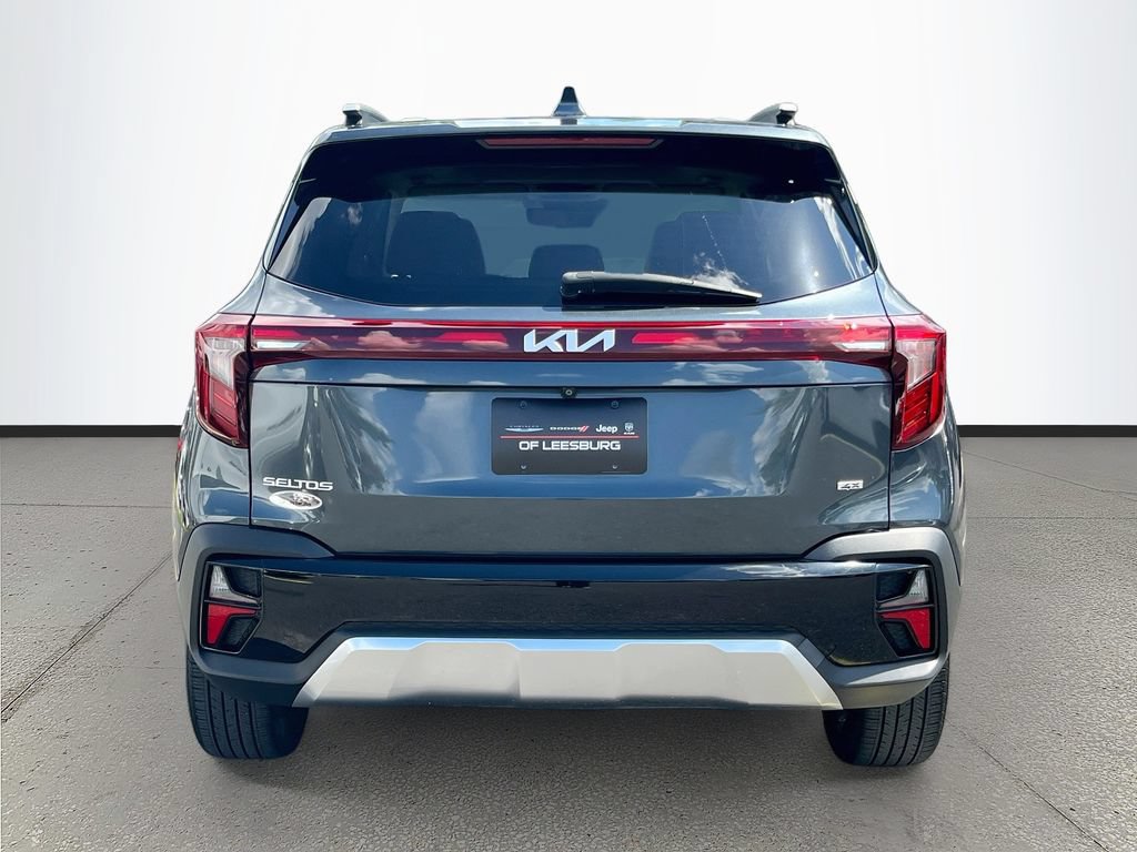 Used 2024 Kia Seltos EX AWD/4WD image 6