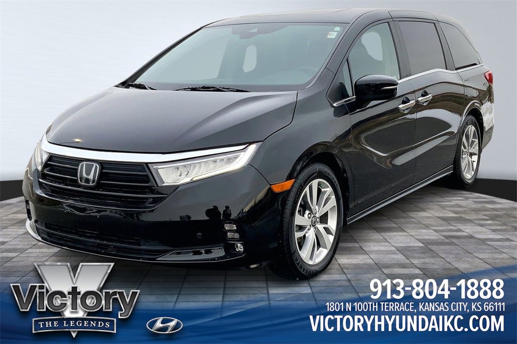 Used 2022 Honda Odyssey Touring image 1