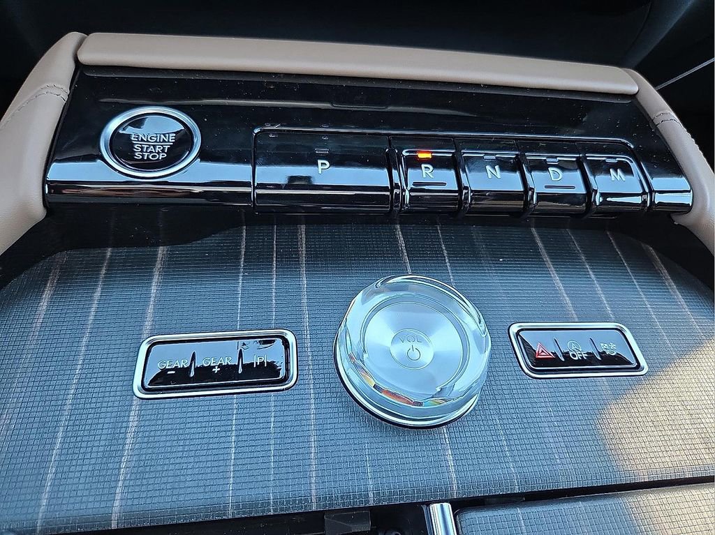 New 2026 Lincoln Navigator Black Label image 15