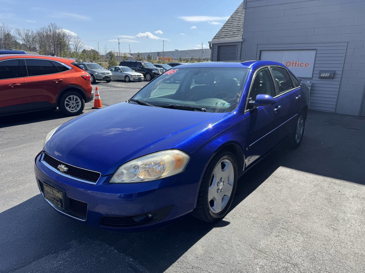 Used 2006 Chevrolet Impala SS w/ Convenience Package FWD image 3