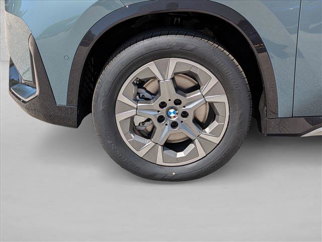 New 2026 BMW X1 xDrive28i AWD/4WD image 10