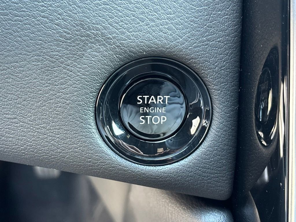 New 2025 Nissan Armada Platinum w/ Convenience Package image 30