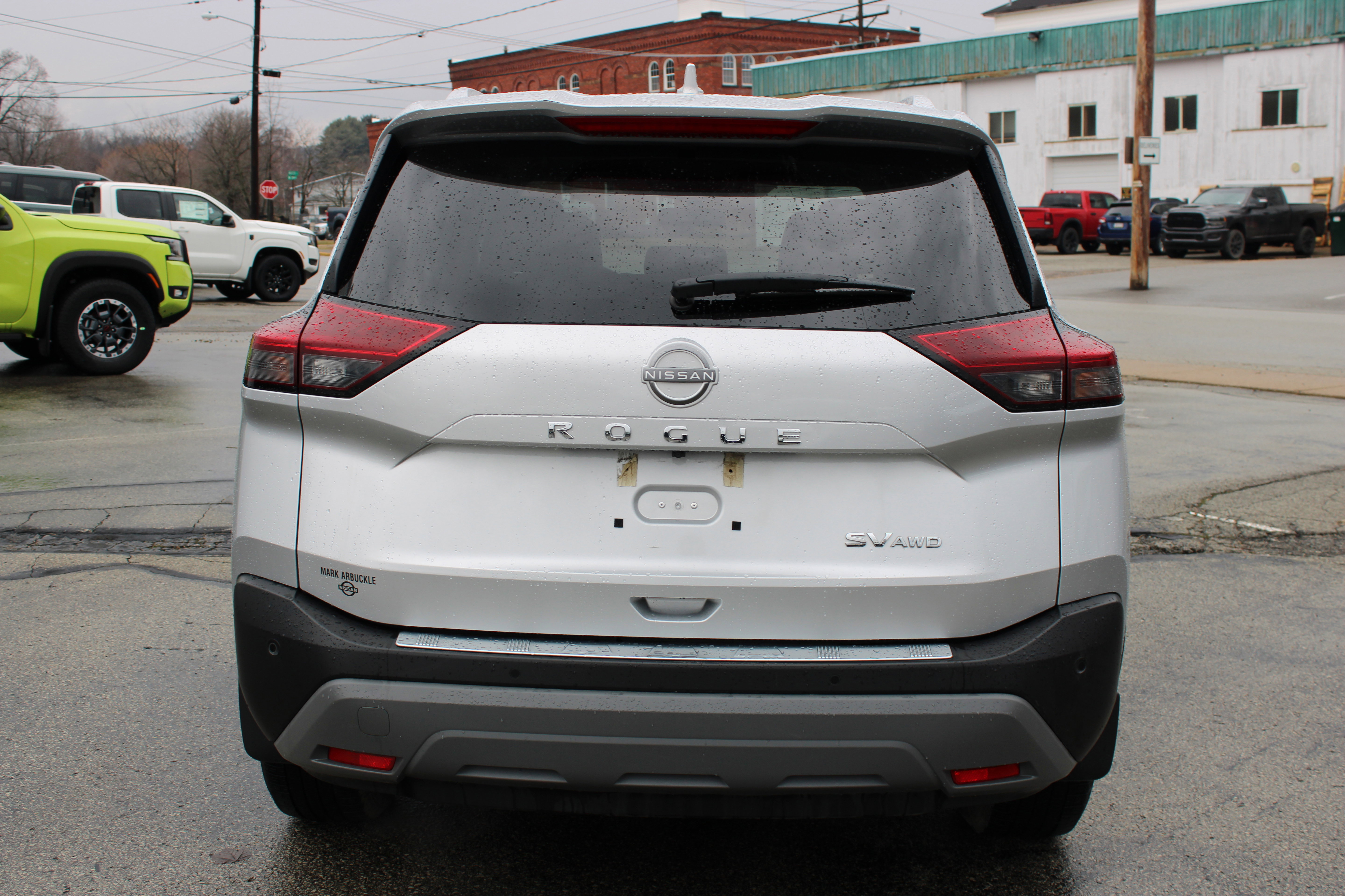 Certified 2023 Nissan Rogue SV w/ SV Premium Package AWD/4WD image 6