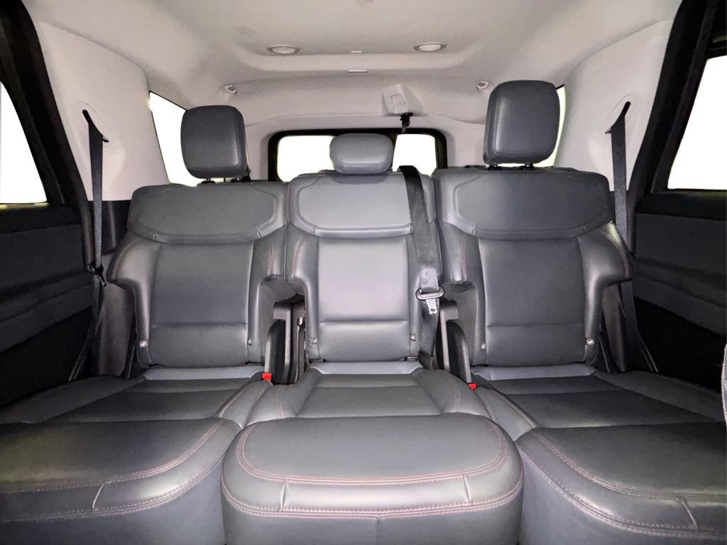 Certified 2025 Ford Expedition Active AWD/4WD image 24