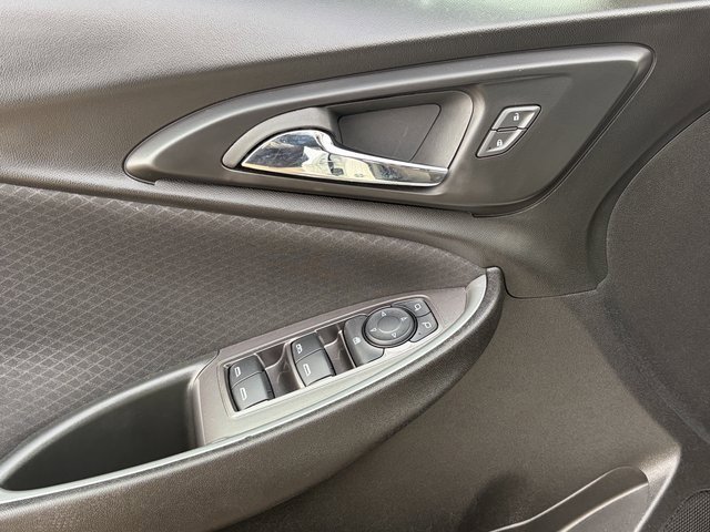 Used 2025 Chevrolet Malibu LT image 19