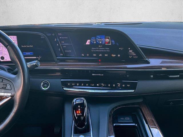Used 2023 Cadillac Escalade Premium Luxury RWD image 8