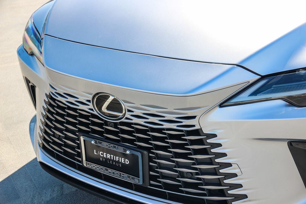 Certified 2024 Lexus RX 450h AWD w/ Convenience Package image 10