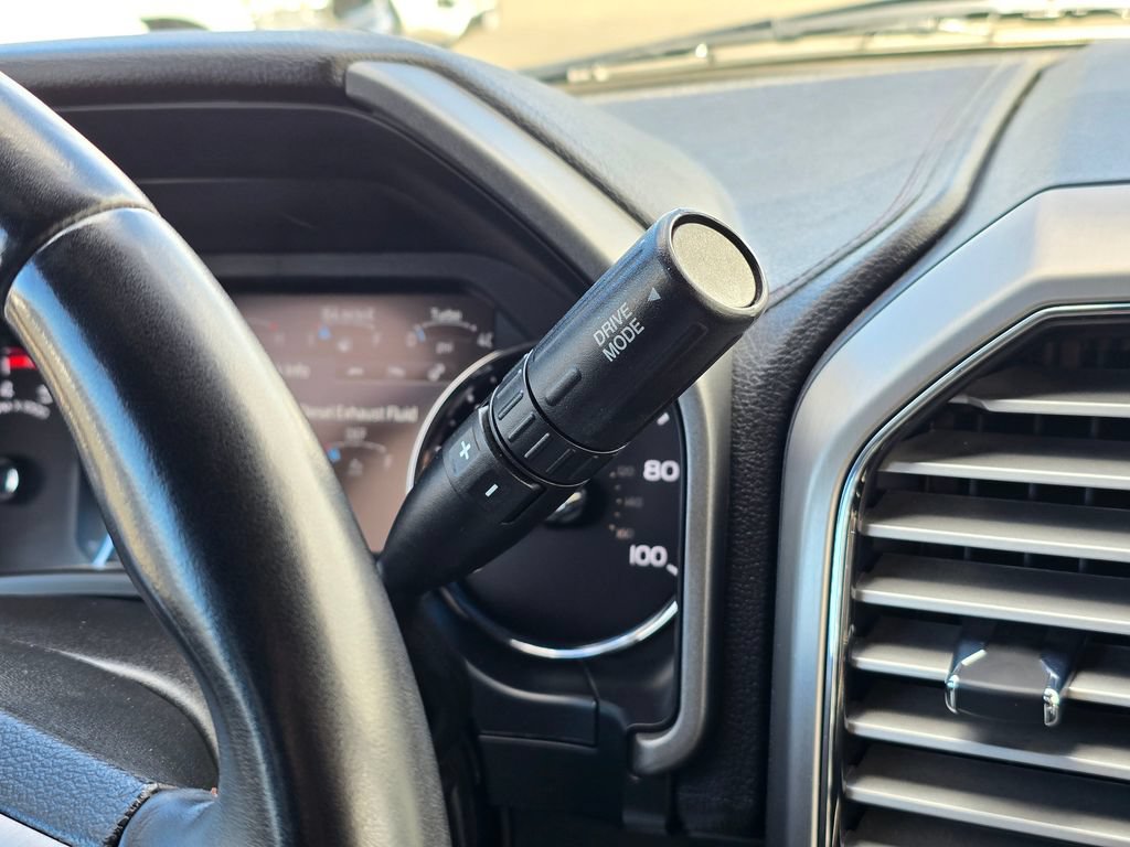 Used 2021 Ford F350 Platinum w/ Tremor Off-Road Package AWD/4WD image 27