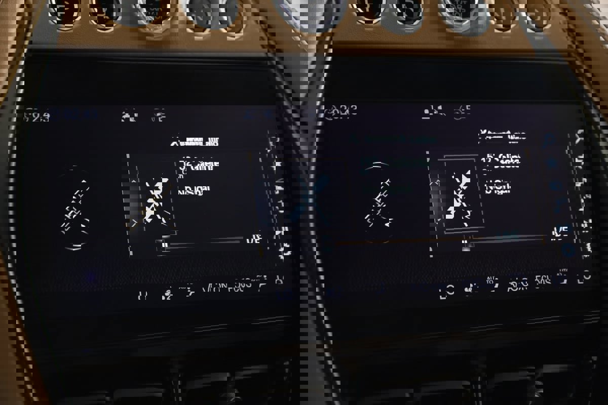 Used 2023 Aston Martin DBX 707 image 55