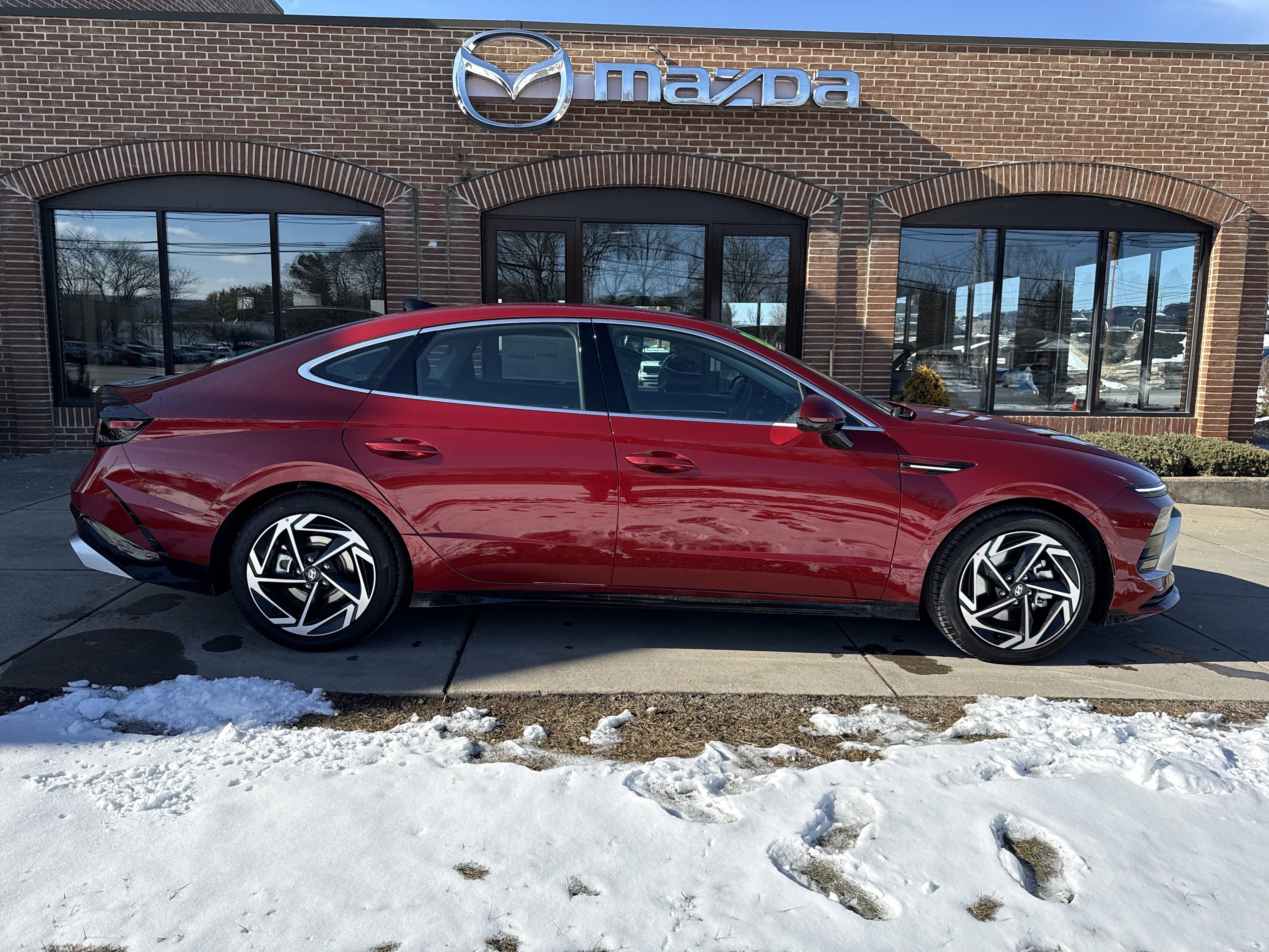 New 2026 Hyundai Sonata SEL image 1