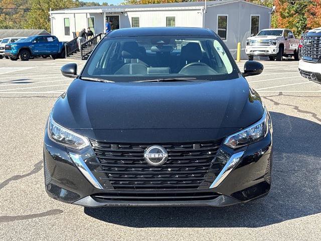 Used 2024 Nissan Sentra SV image 3