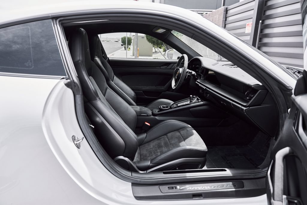 Used 2024 Porsche 911 Carrera 4 GTS AWD/4WD image 24