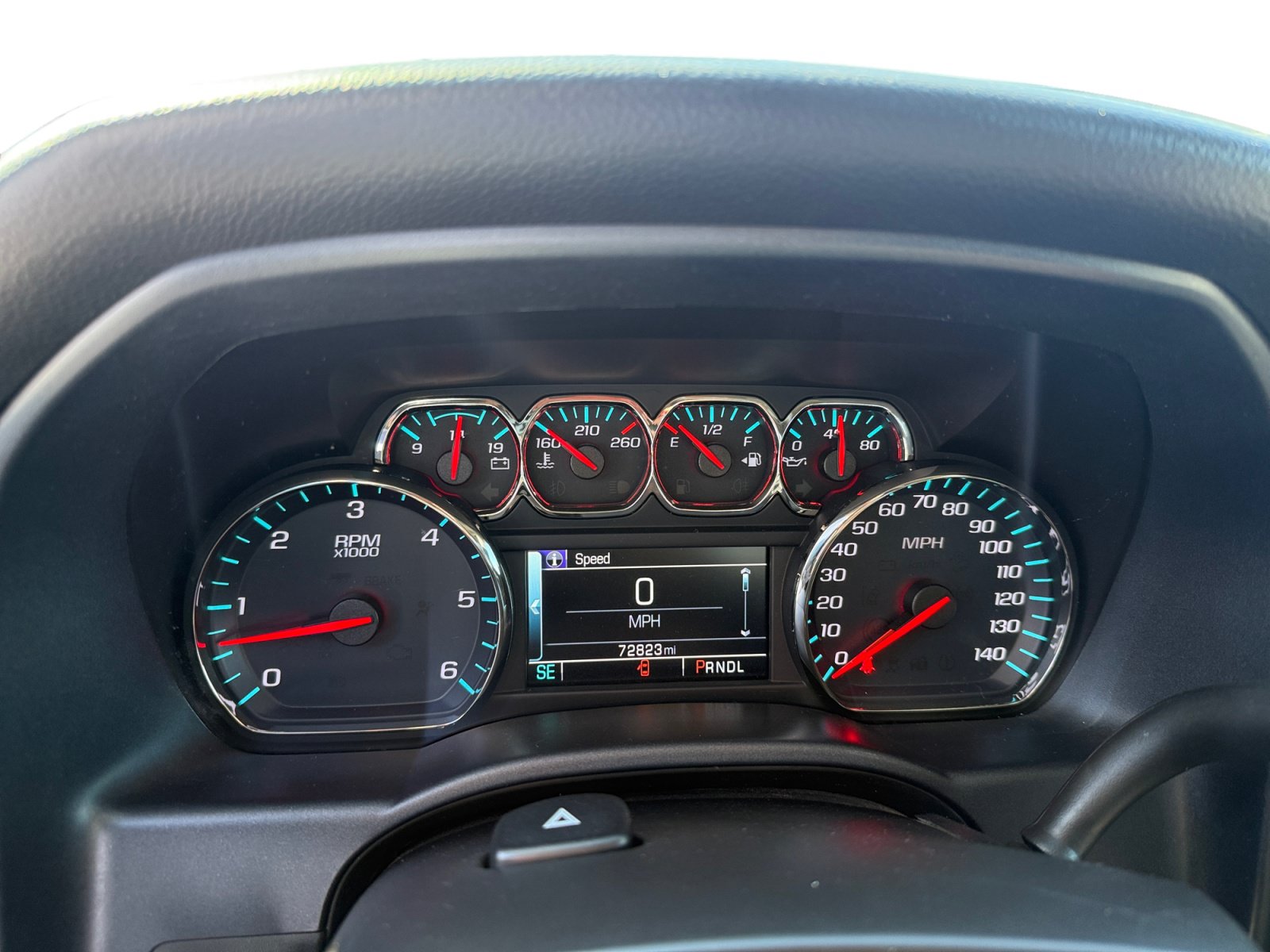 Used 2018 Chevrolet Silverado 1500 LT w/ All Star Edition RWD image 11