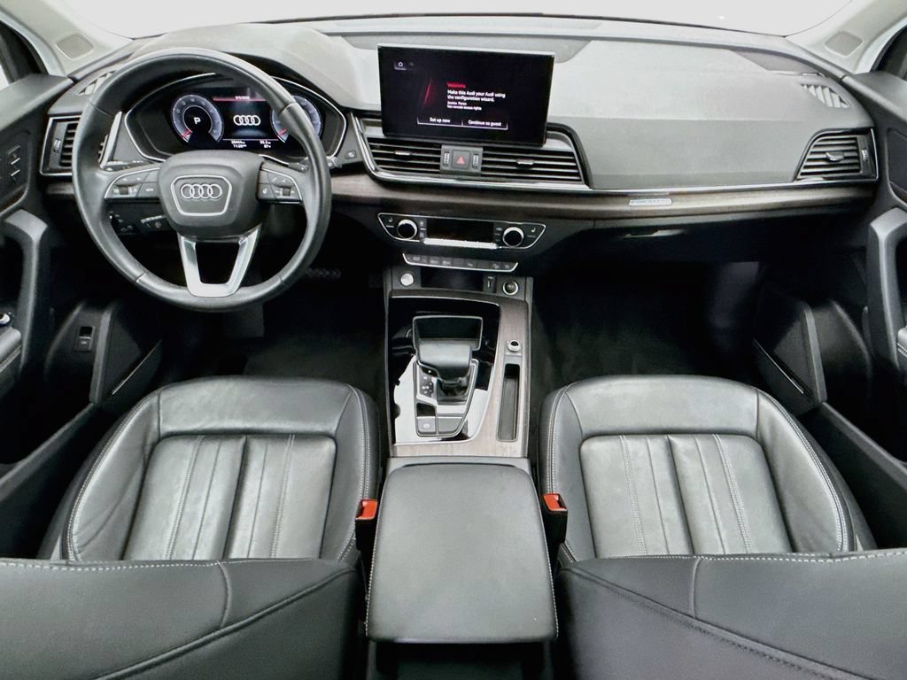 Used 2023 Audi Q5 2.0T Premium Plus w/ Premium Plus Package AWD/4WD image 13