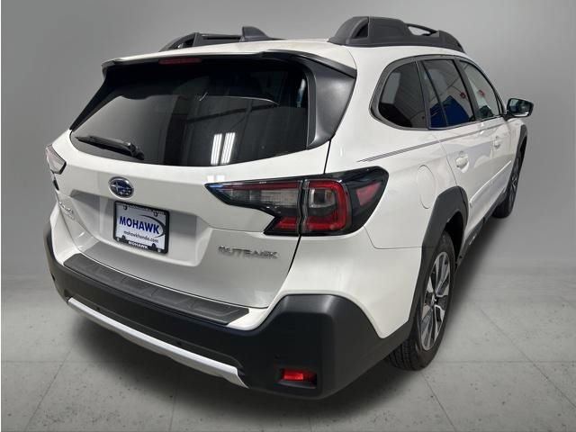 Used 2024 Subaru Outback Limited AWD/4WD image 5