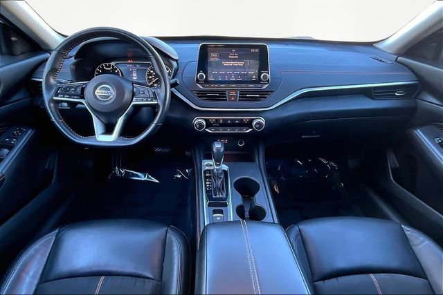 Used 2021 Nissan Altima 2.5 SR w/ SR Premium Package image 7