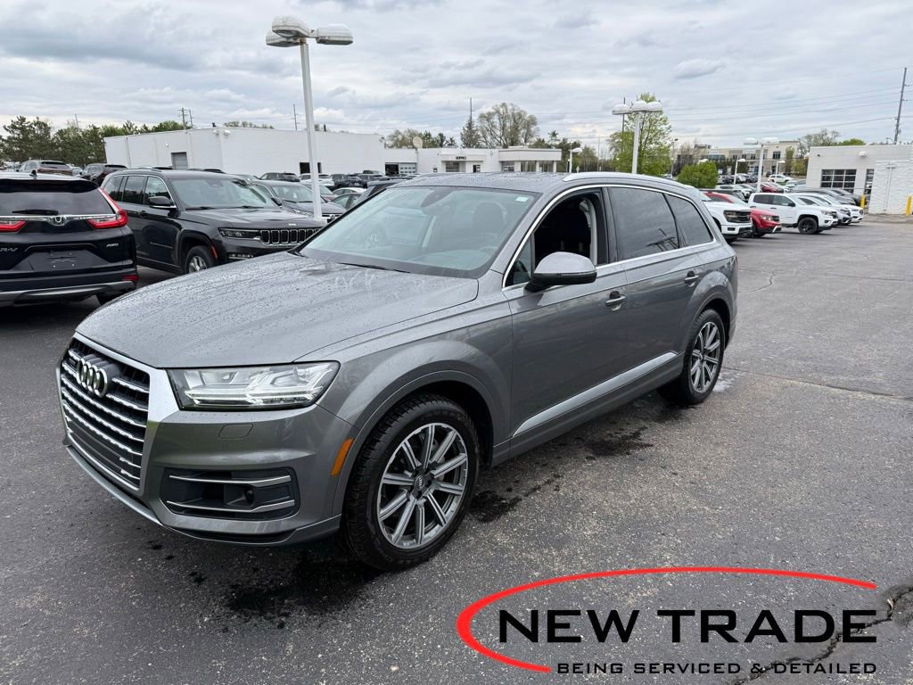 Used 2017 Audi Q7 3.0T Prestige AWD/4WD image 1