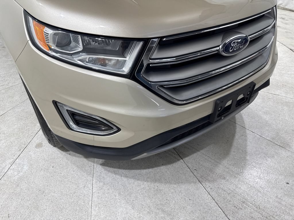 Used 2017 Ford Edge SEL w/ Equipment Group 201A FWD image 13