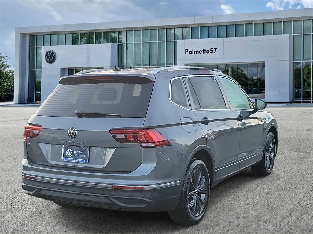 Certified 2022 Volkswagen Tiguan SE image 4