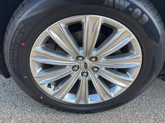 Certified 2020 Ford Explorer Limited AWD/4WD image 9