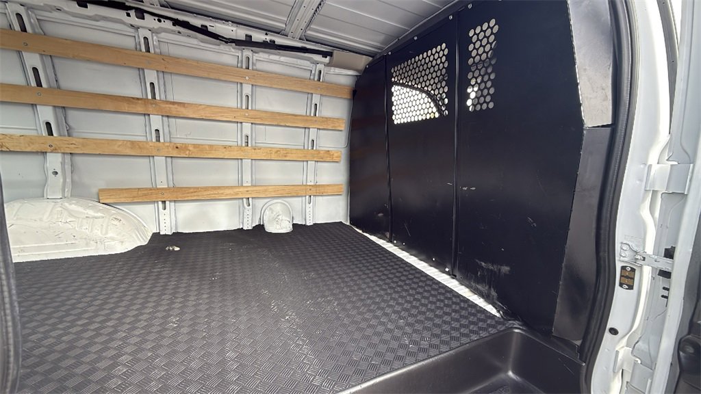 Used 2024 Chevrolet Express 2500 w/ Driver Convenience Package image 27