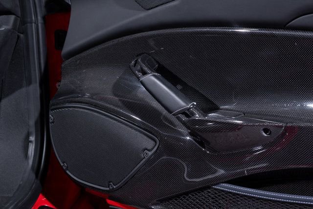 Used 2020 Ferrari 488 Pista Spider image 34