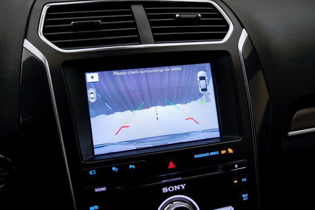 Used 2017 Ford Explorer Limited w/ Equipment Group 301A image 29