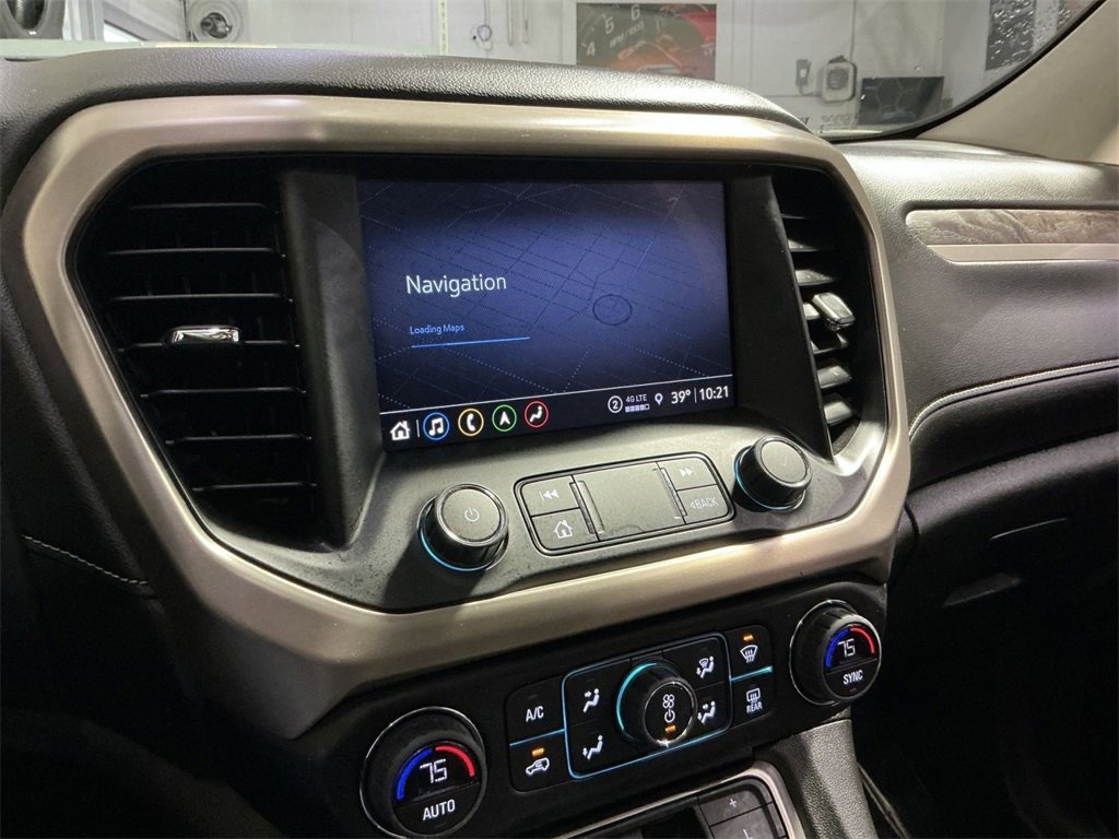 Used 2023 GMC Acadia Denali w/ Denali Technology Package image 28