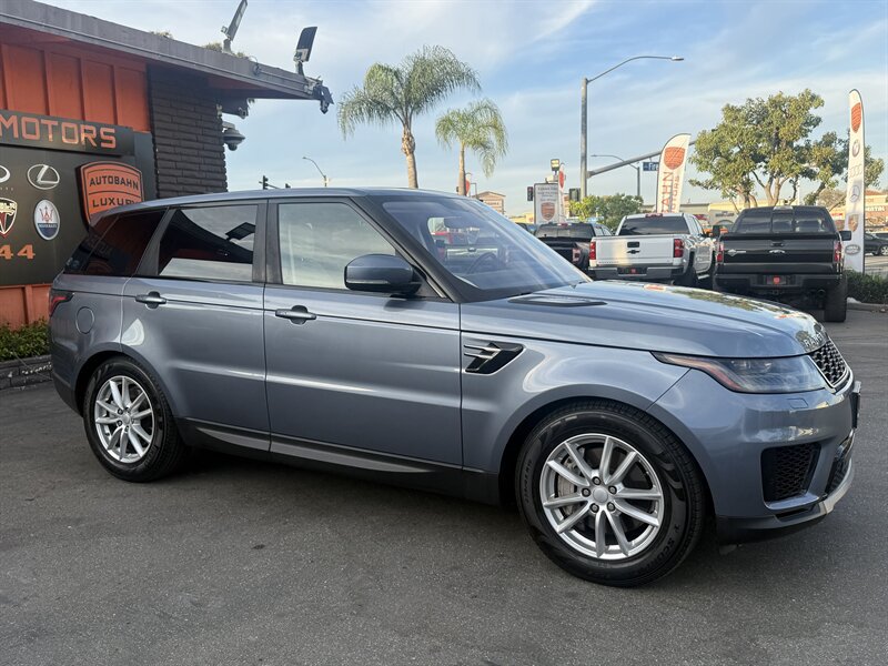 Used 2019 Land Rover Range Rover Sport SE AWD/4WD image 17