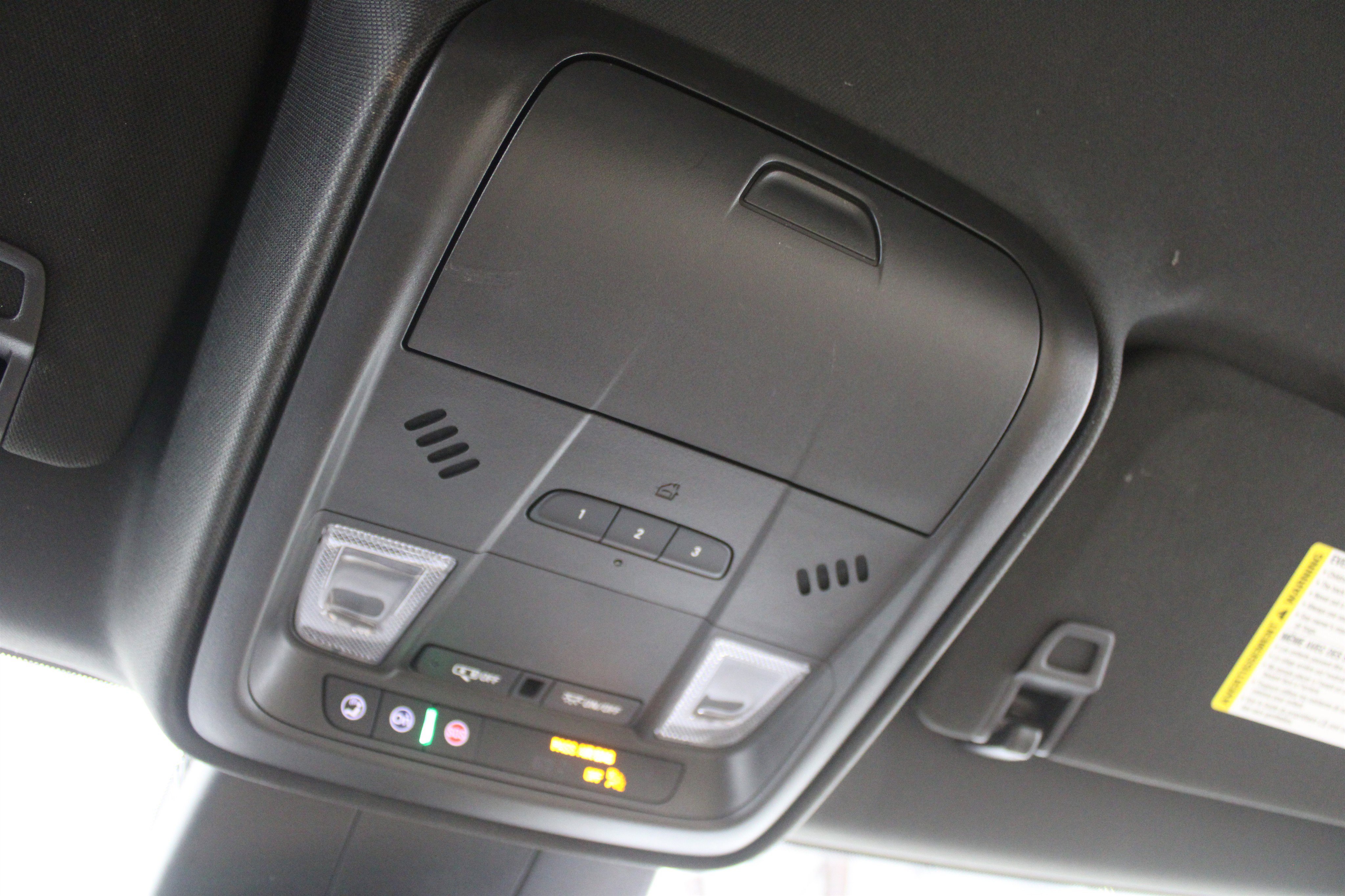 Used 2024 Cadillac XT4 Luxury w/ Cold Weather Package image 19