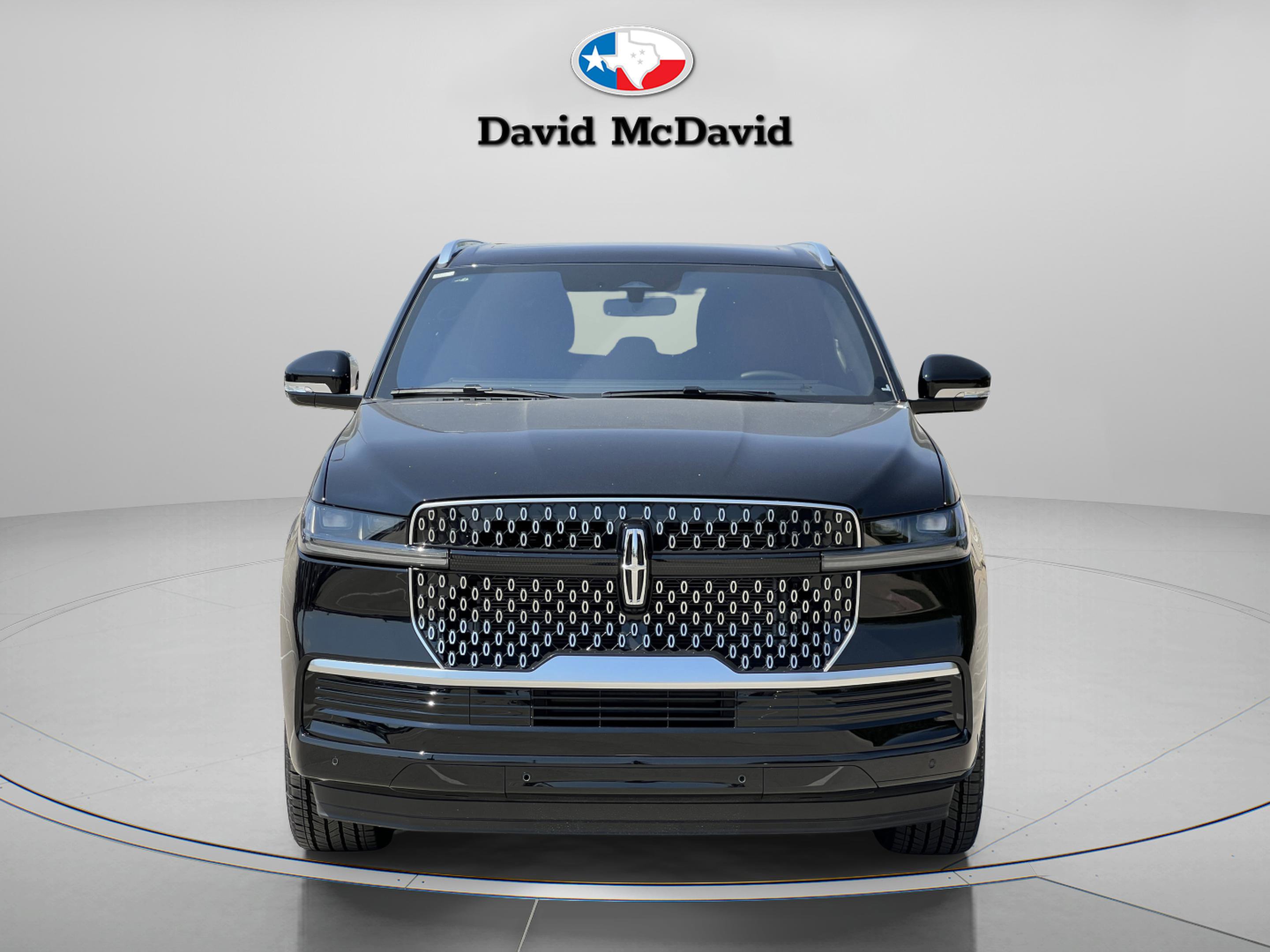 New 2025 Lincoln Navigator L Reserve AWD/4WD image 9