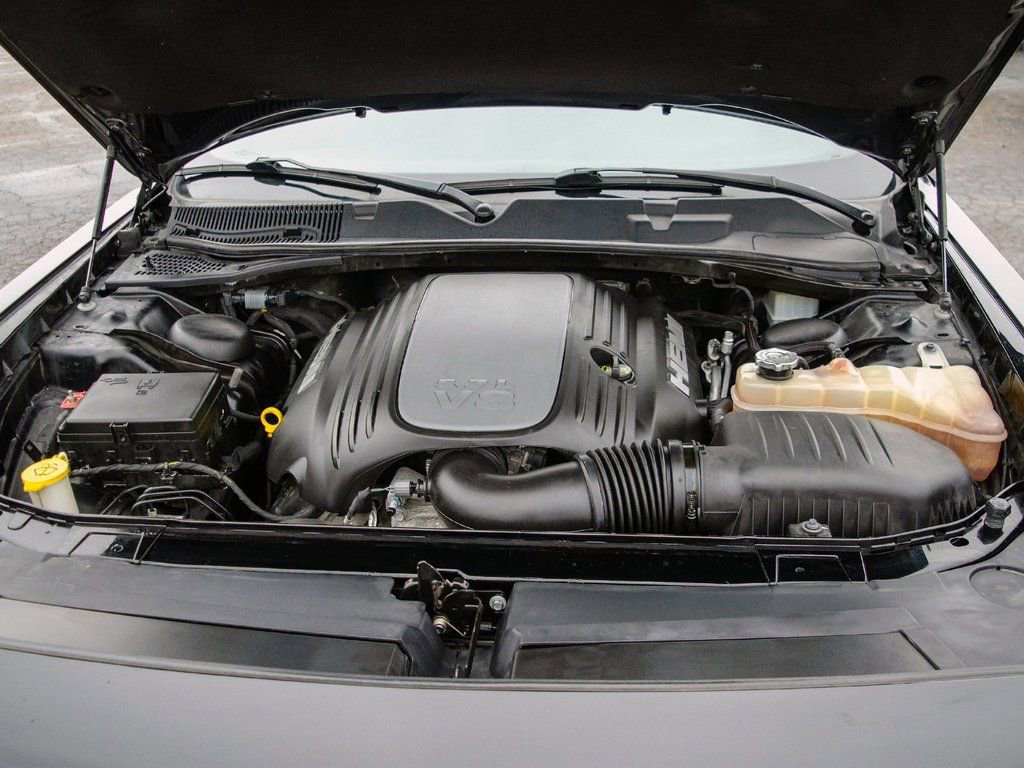 Used 2018 Dodge Challenger R/T Plus image 8