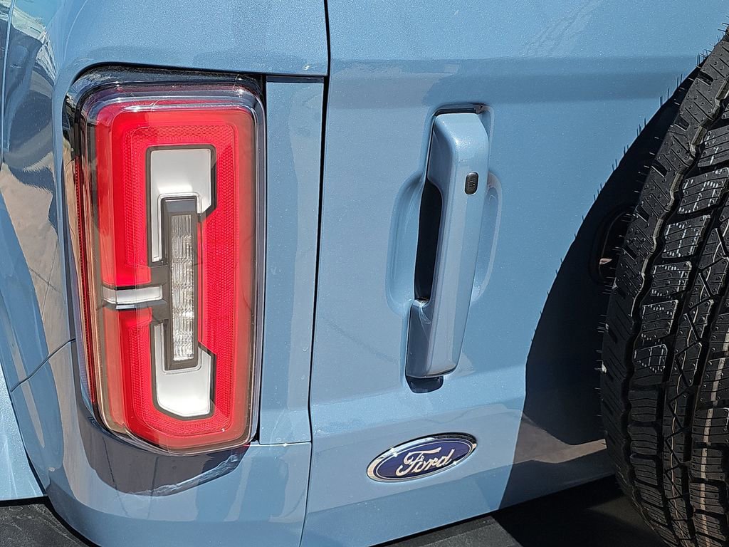 New 2025 Ford Bronco Outer Banks image 40